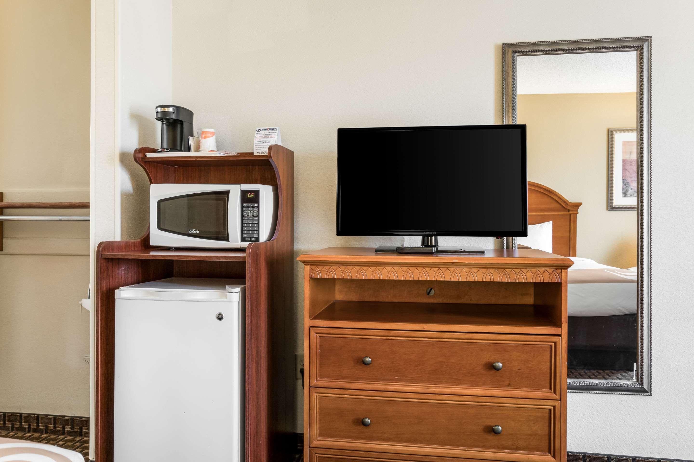 Quality Inn North Battleboro Esterno foto