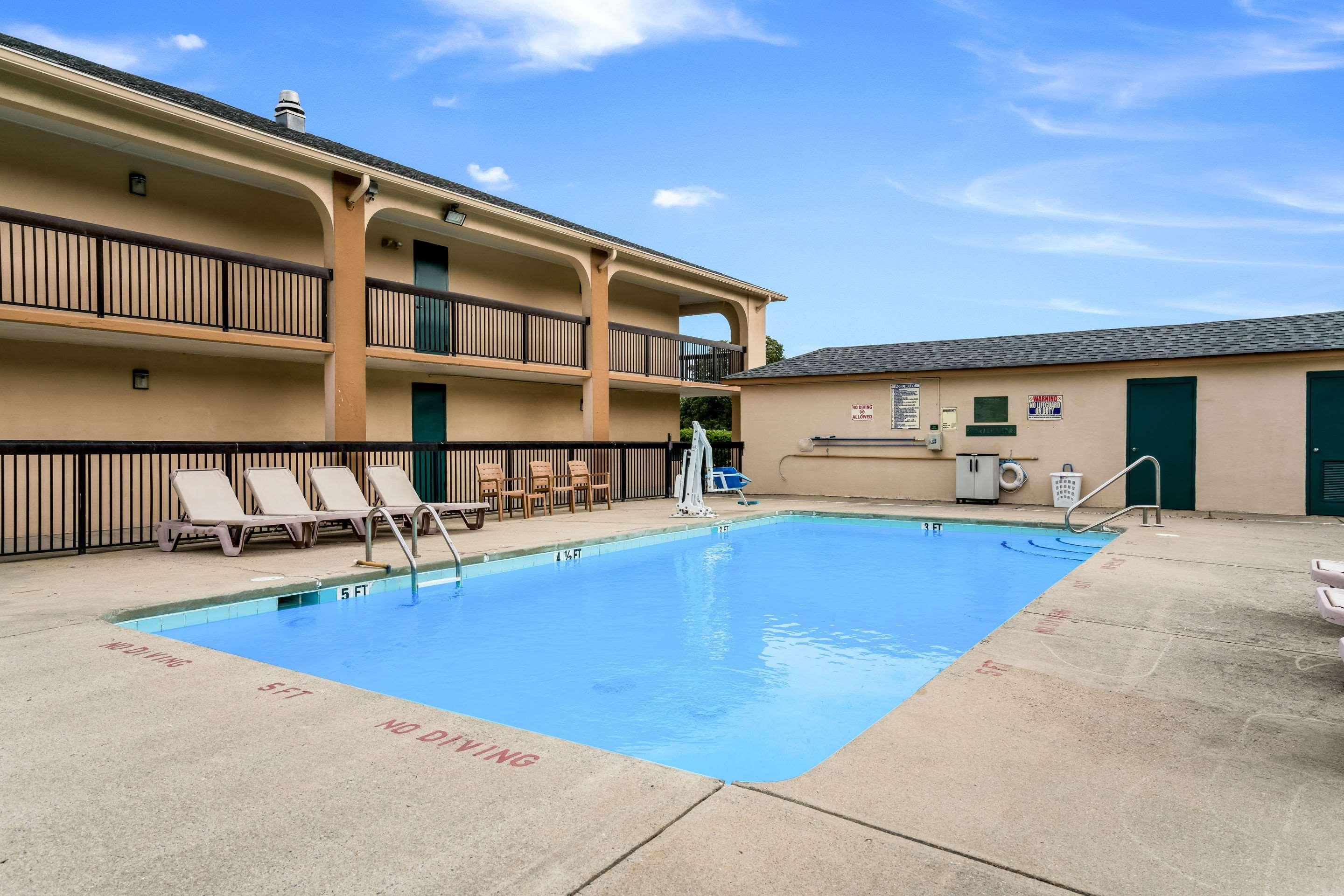 Quality Inn North Battleboro Esterno foto