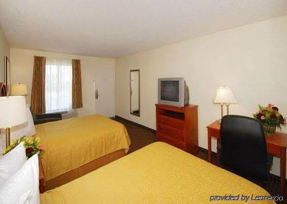 Quality Inn North Battleboro Esterno foto